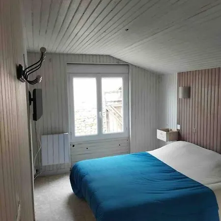 Holiday home Sejour Au Calme *